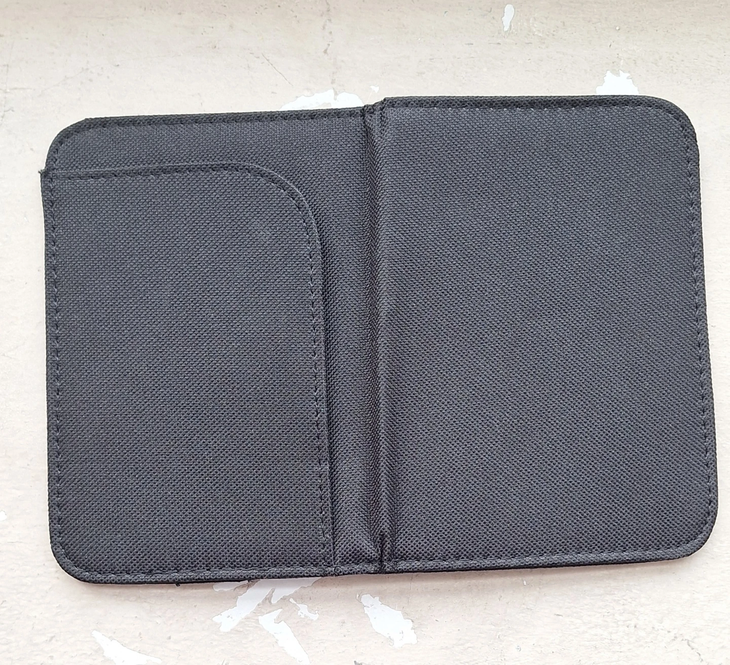 Black Bi-Fold Passport/Card Holder🏆 - photo 2