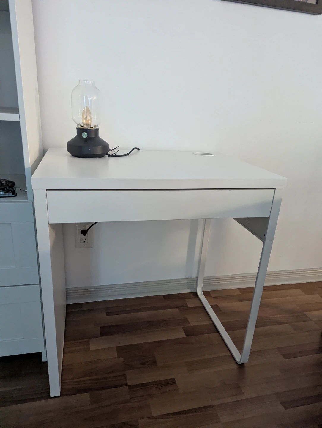Ikea Micke Desk (White) with Drawer