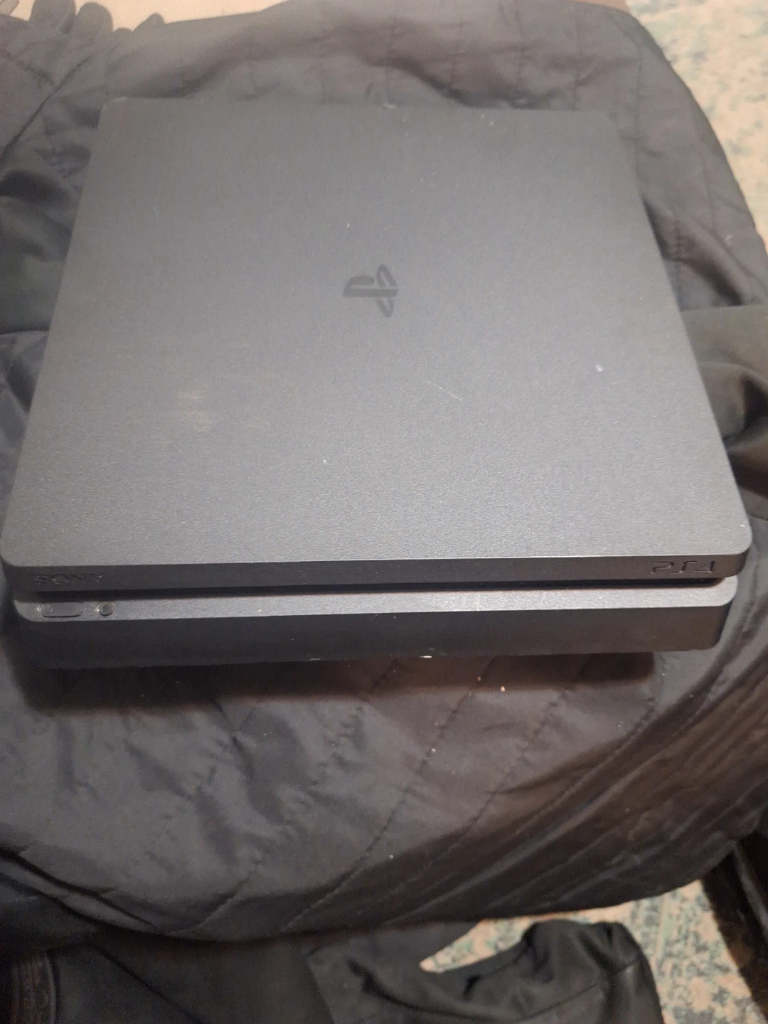 Sony PlayStation 4 Slim Console1TB