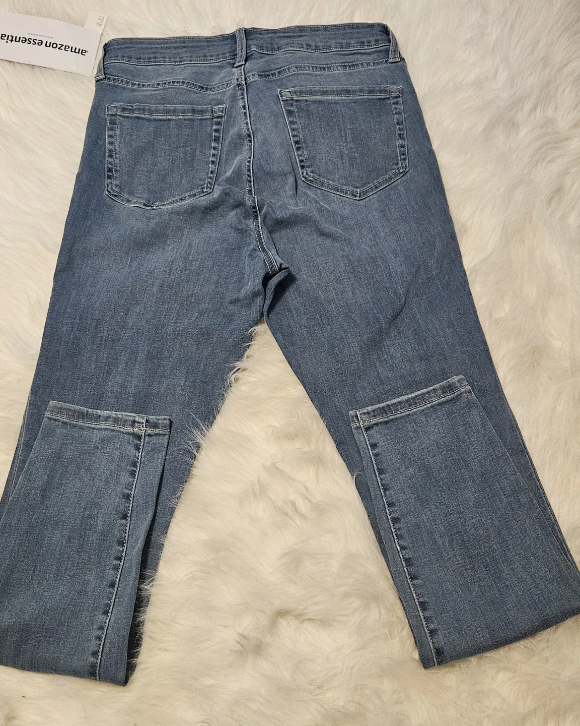 Amazon Essentials High-Rise Curvy Skinny Jeans - photo 2