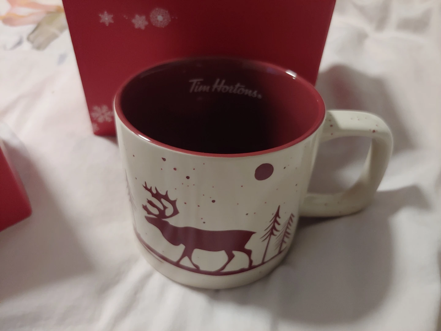 New Tim Hortons Holiday Mug 474 mL - photo 3