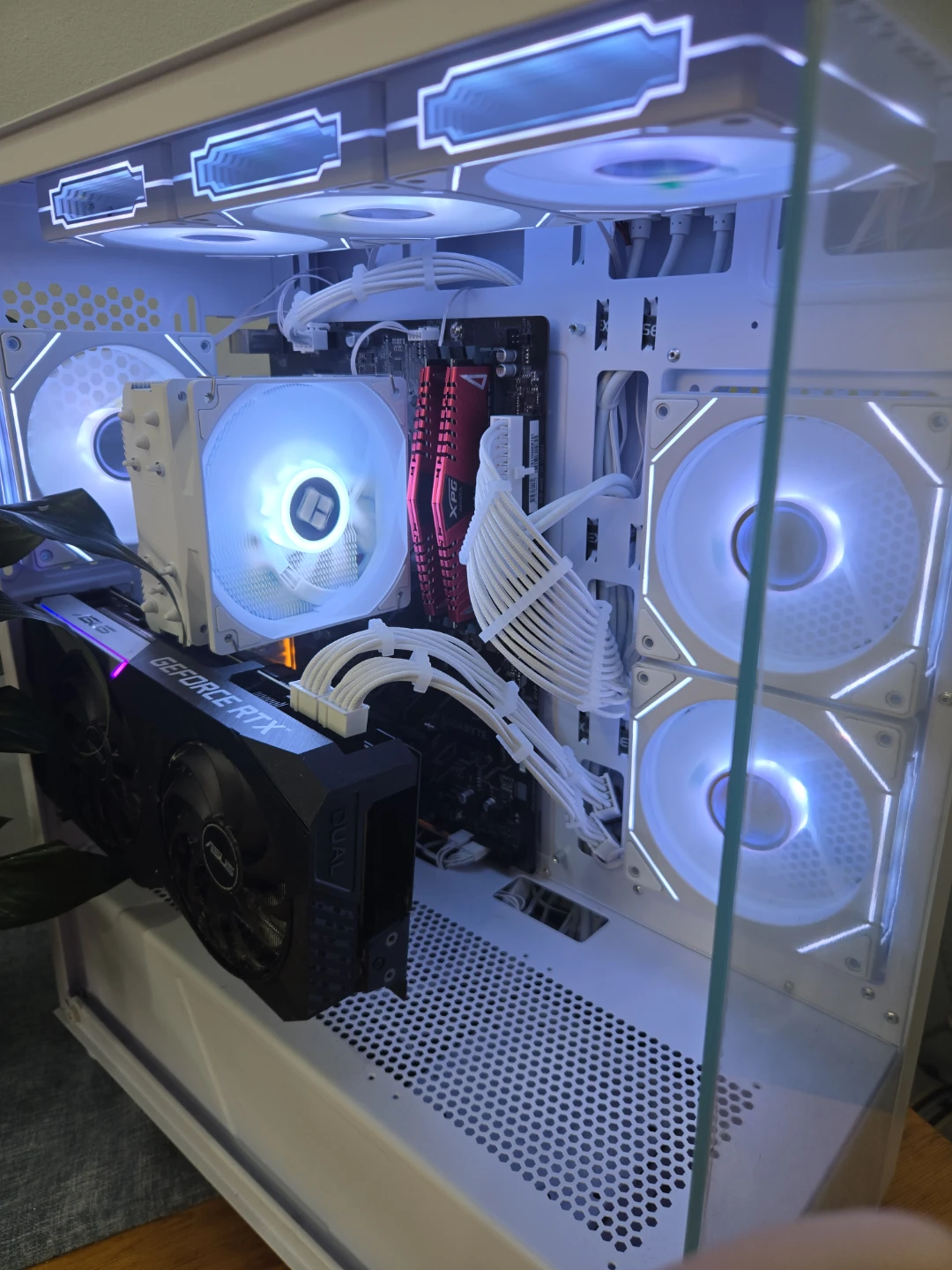 White Gaming PC | rtx 3070 512gb ssd - photo 2