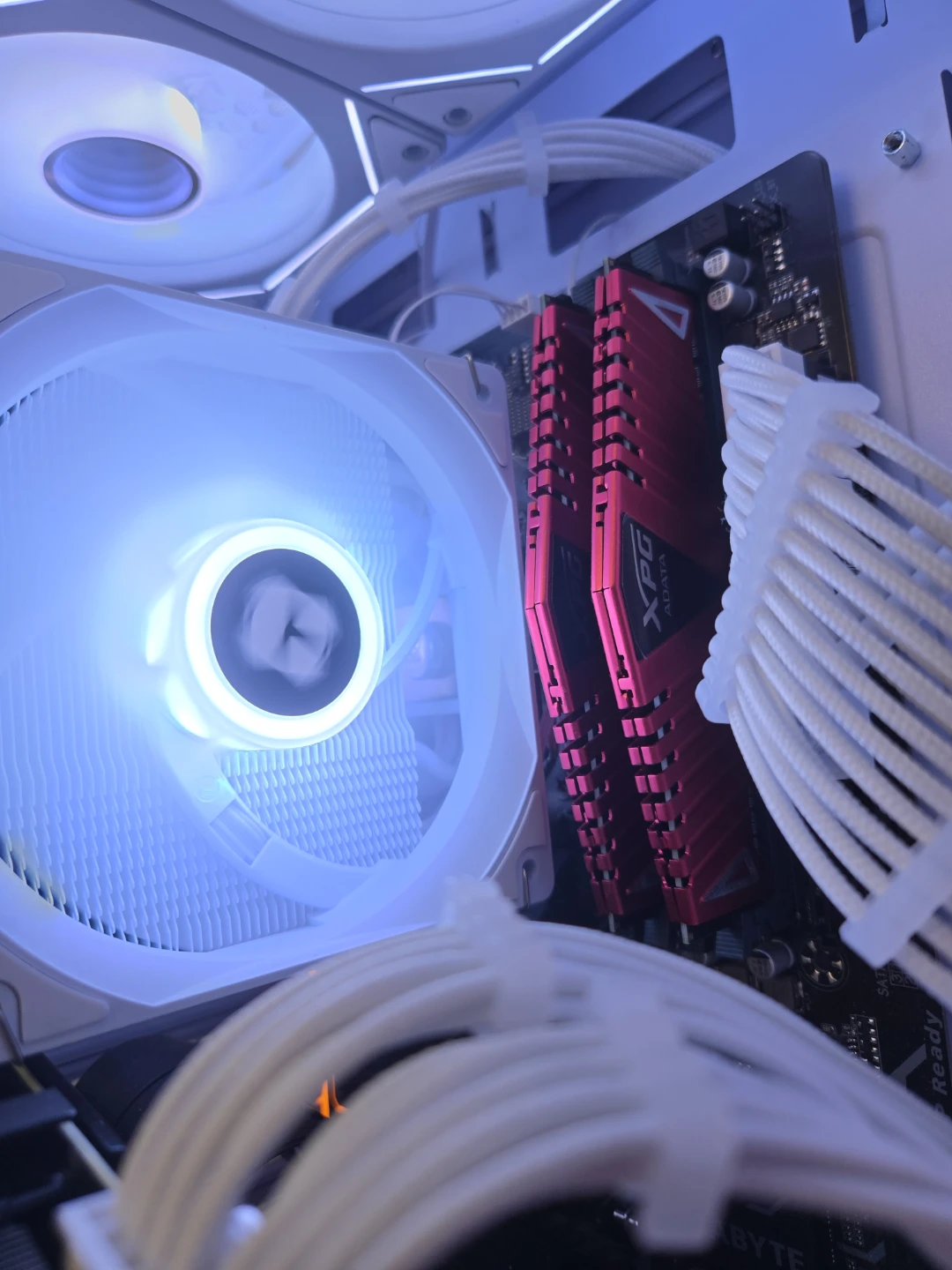 White Gaming PC | rtx 3070 512gb ssd - photo 3