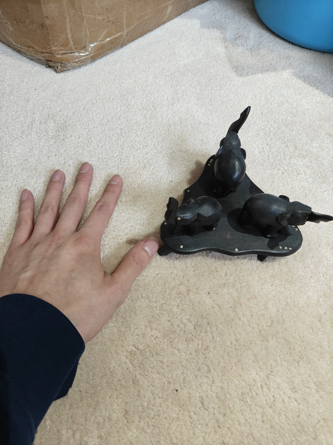 Wooden Elephant Figurine Set - photo 3