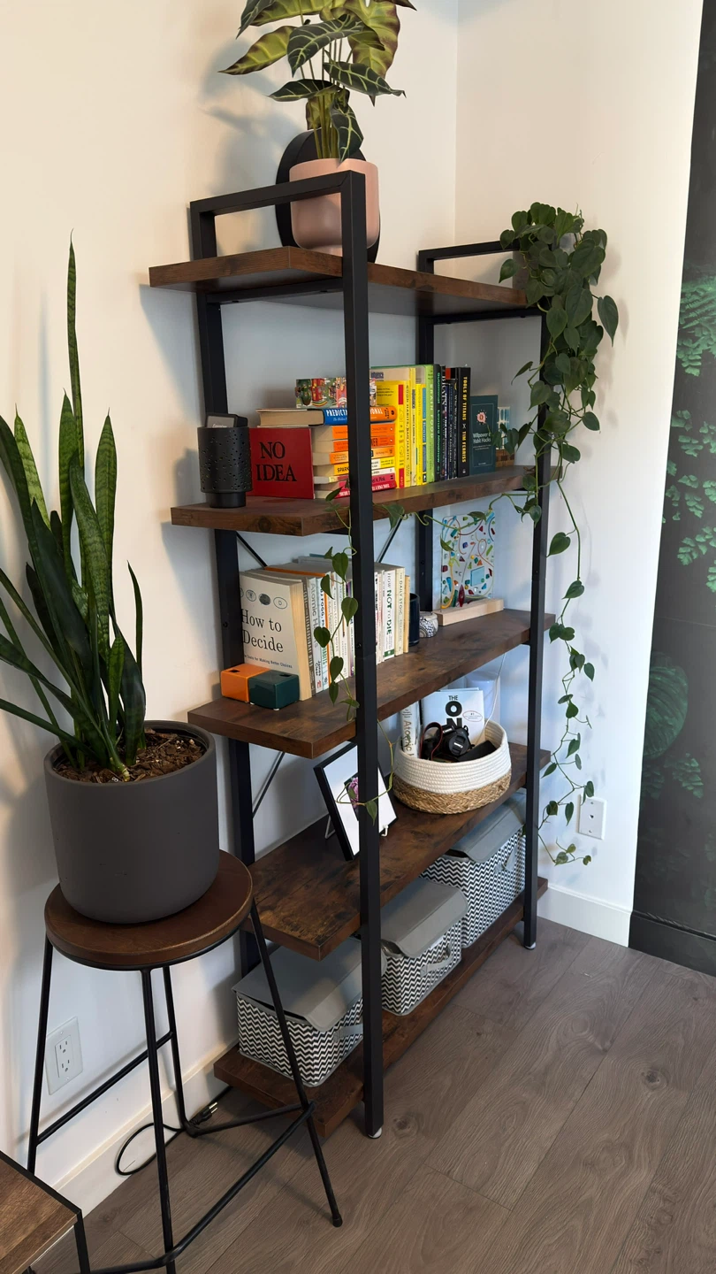 Large Book Shelf. Steel Frame. Great Condition - photo 3