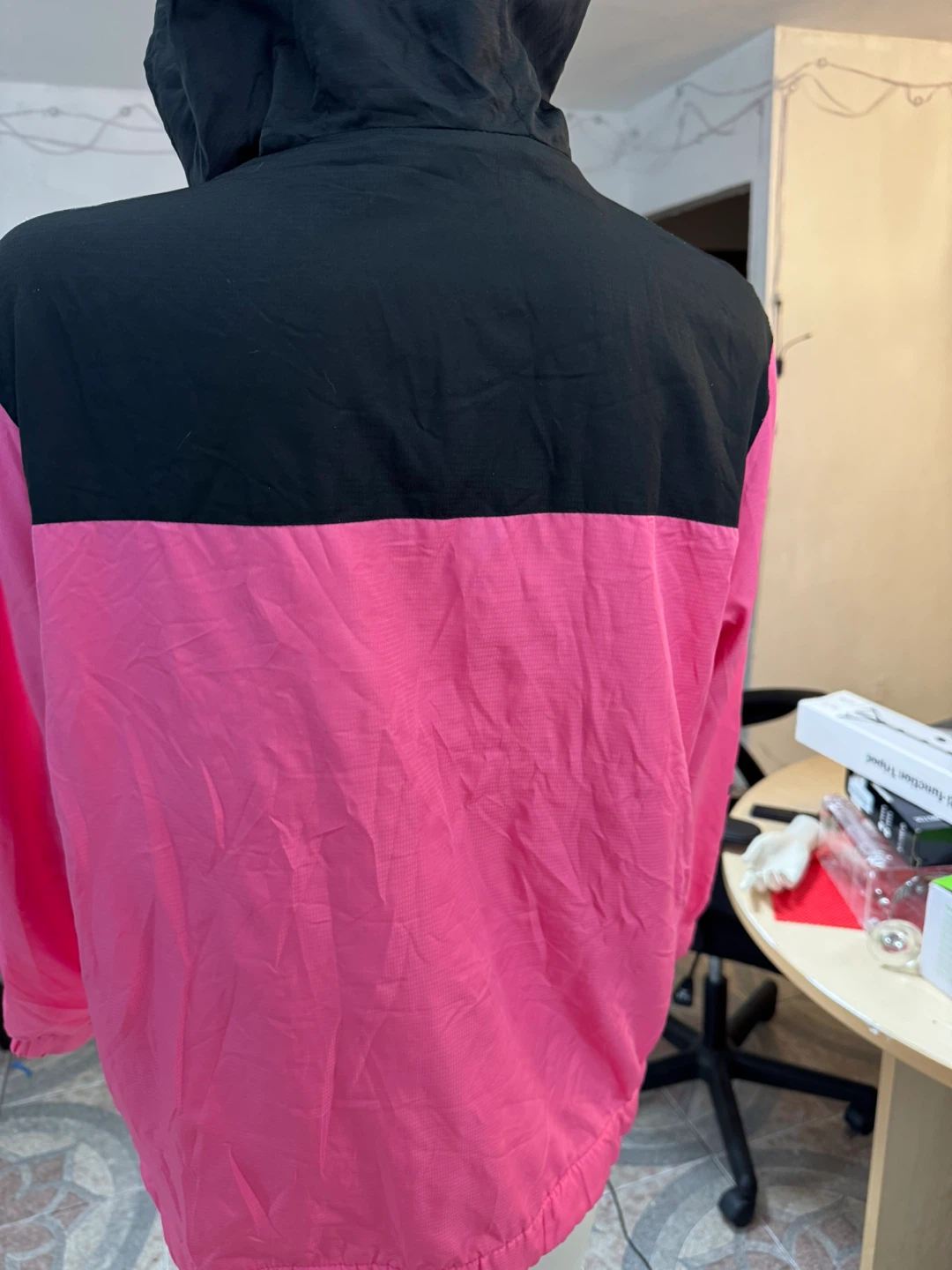 Reebok Windbreaker Jacket Pink Black Hooded Zip Up - photo 2