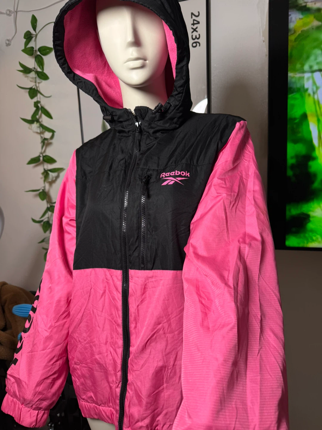 Reebok Windbreaker Jacket Pink Black Hooded Zip Up