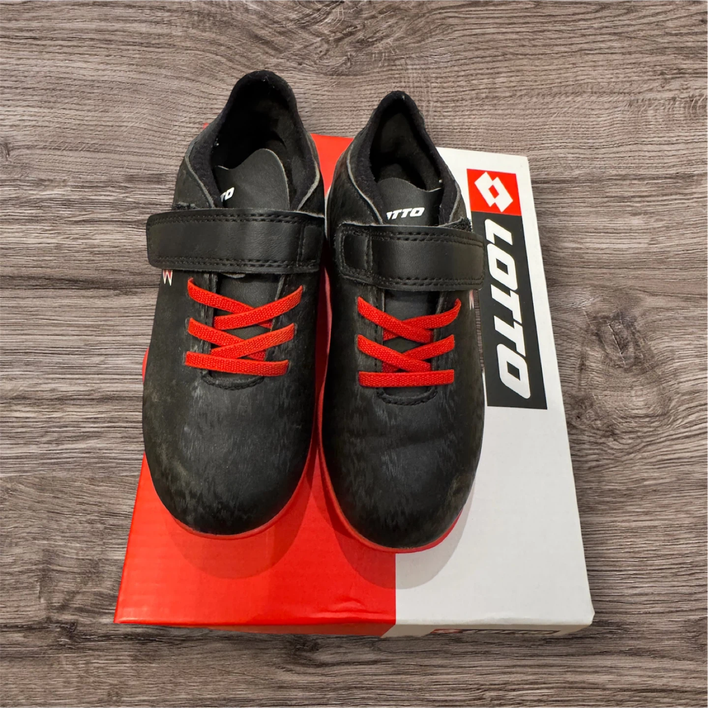 Lotto Kids Soccer Cleats