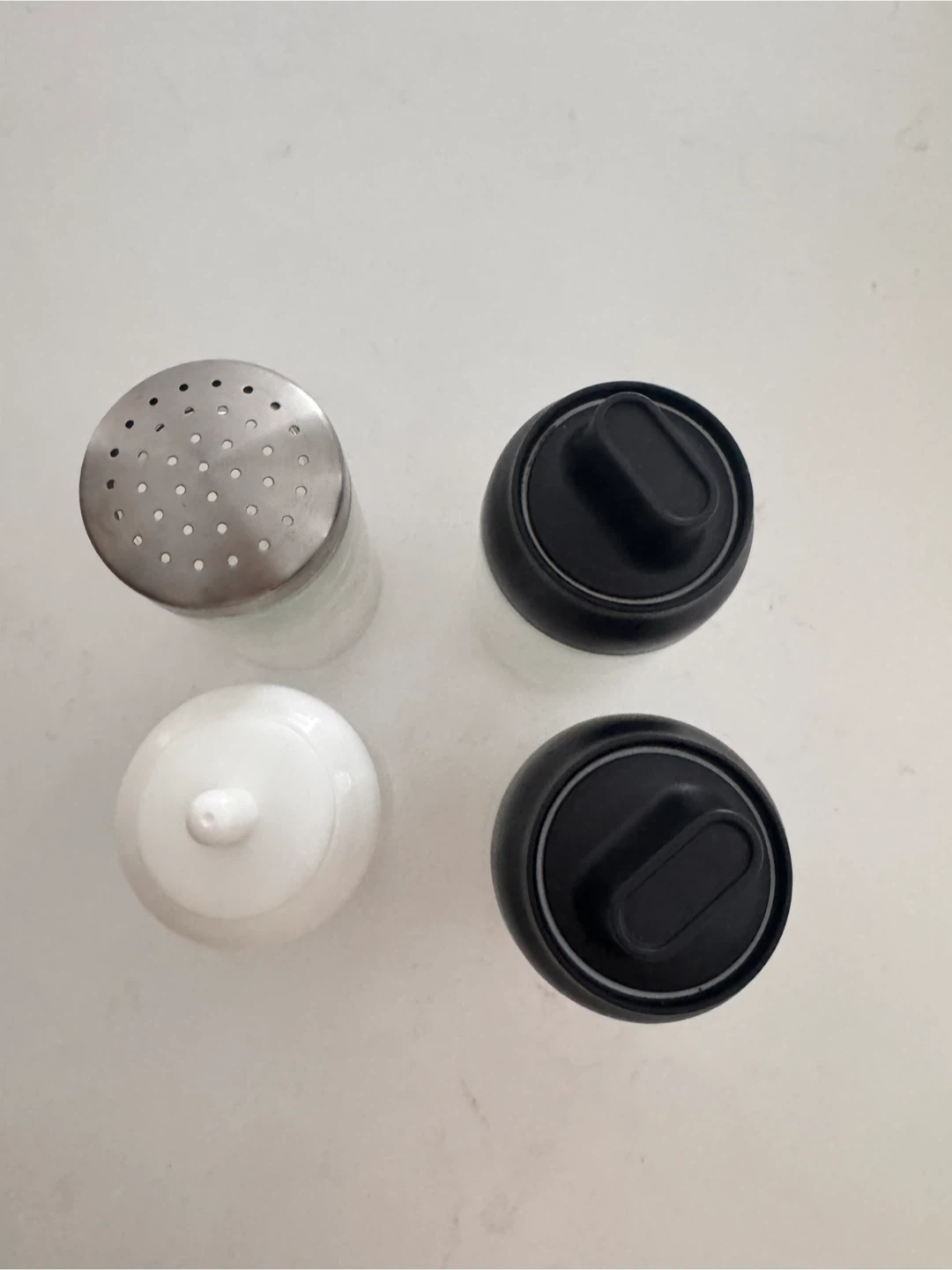 Set of 4 Glass Jars with Lids - photo 2