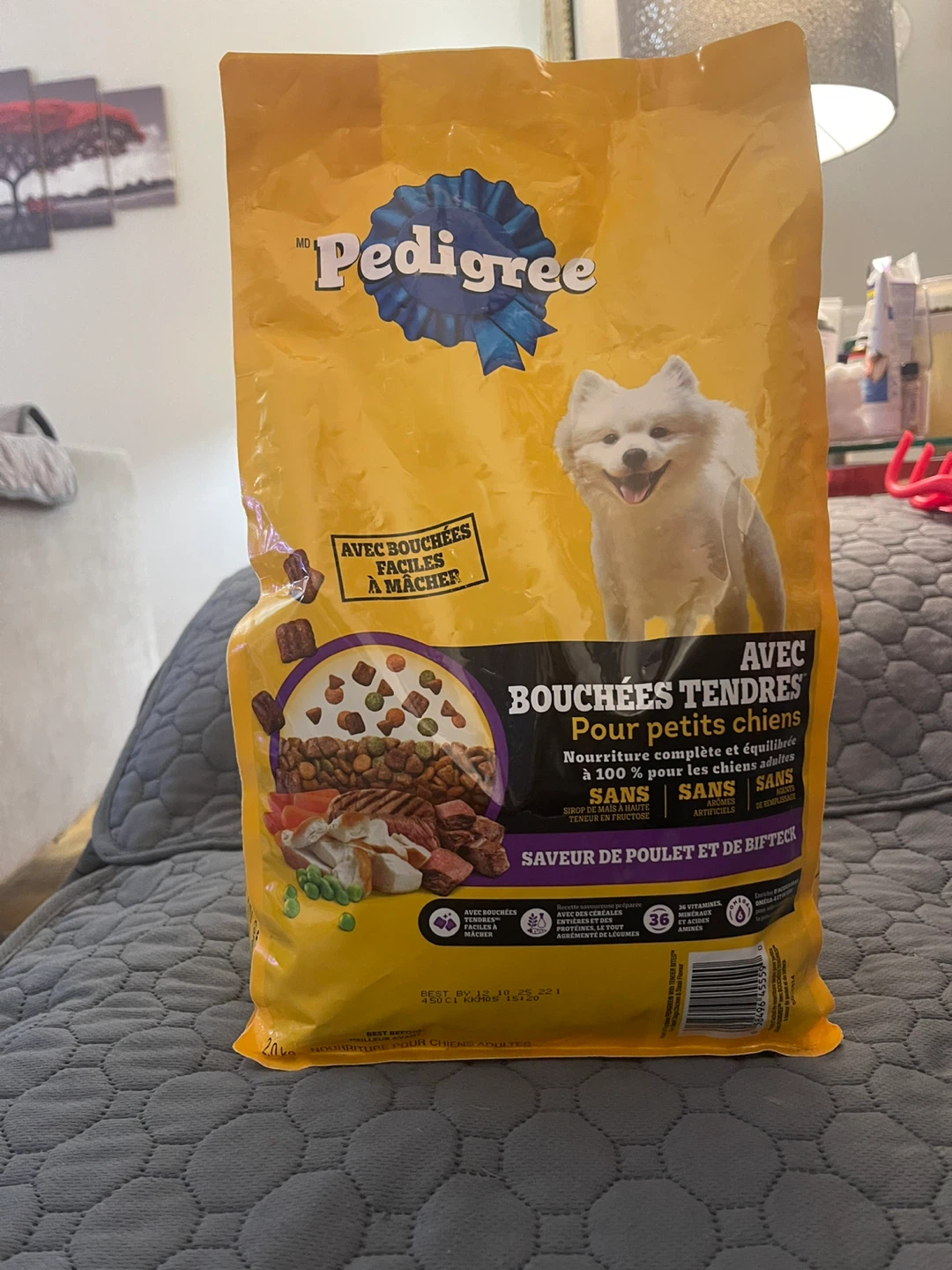 Pedigree Tender Bites Dog Food - Chicken & Beef Flavour