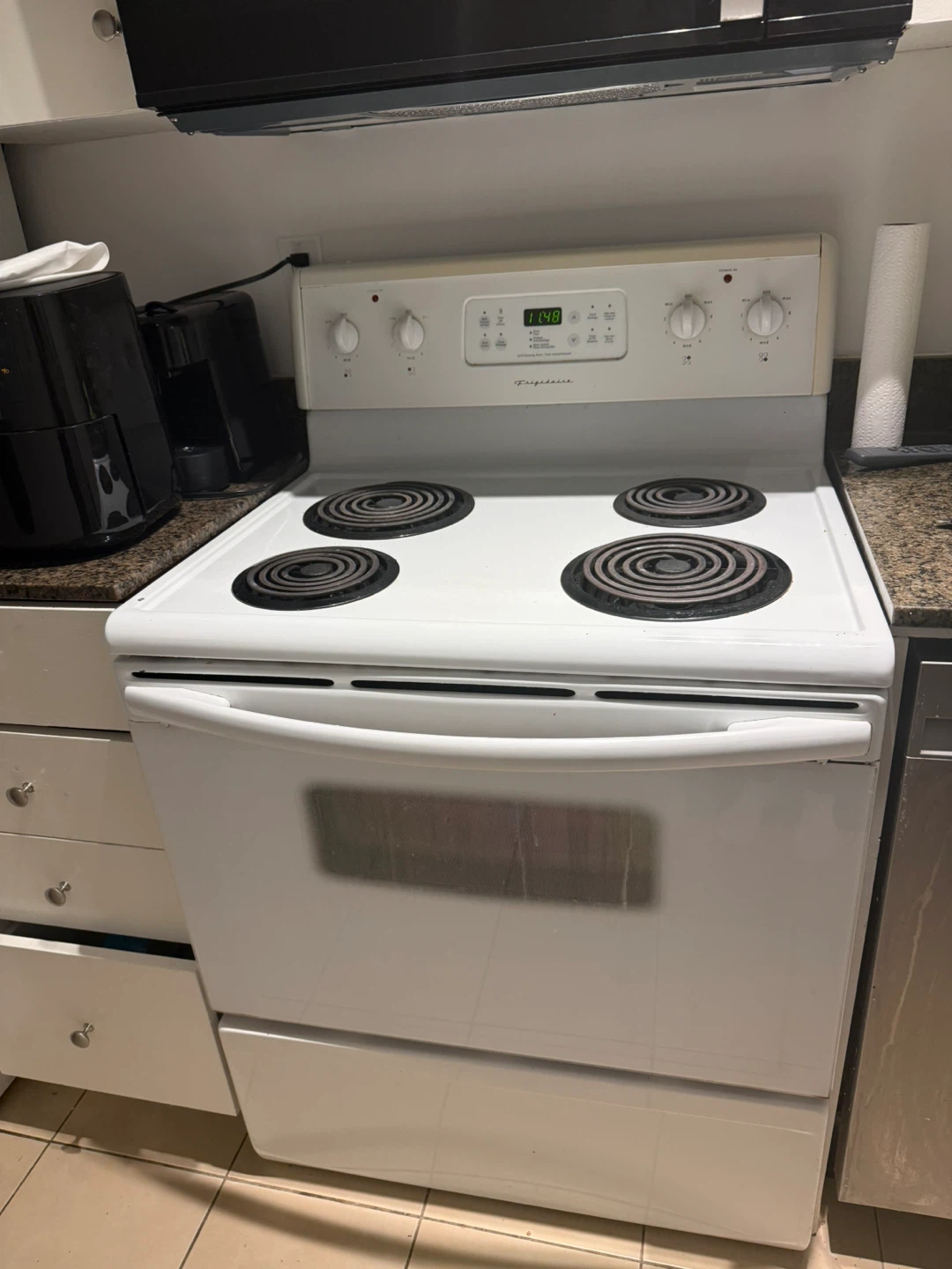 White Frigidaire Electric Stove with Oven