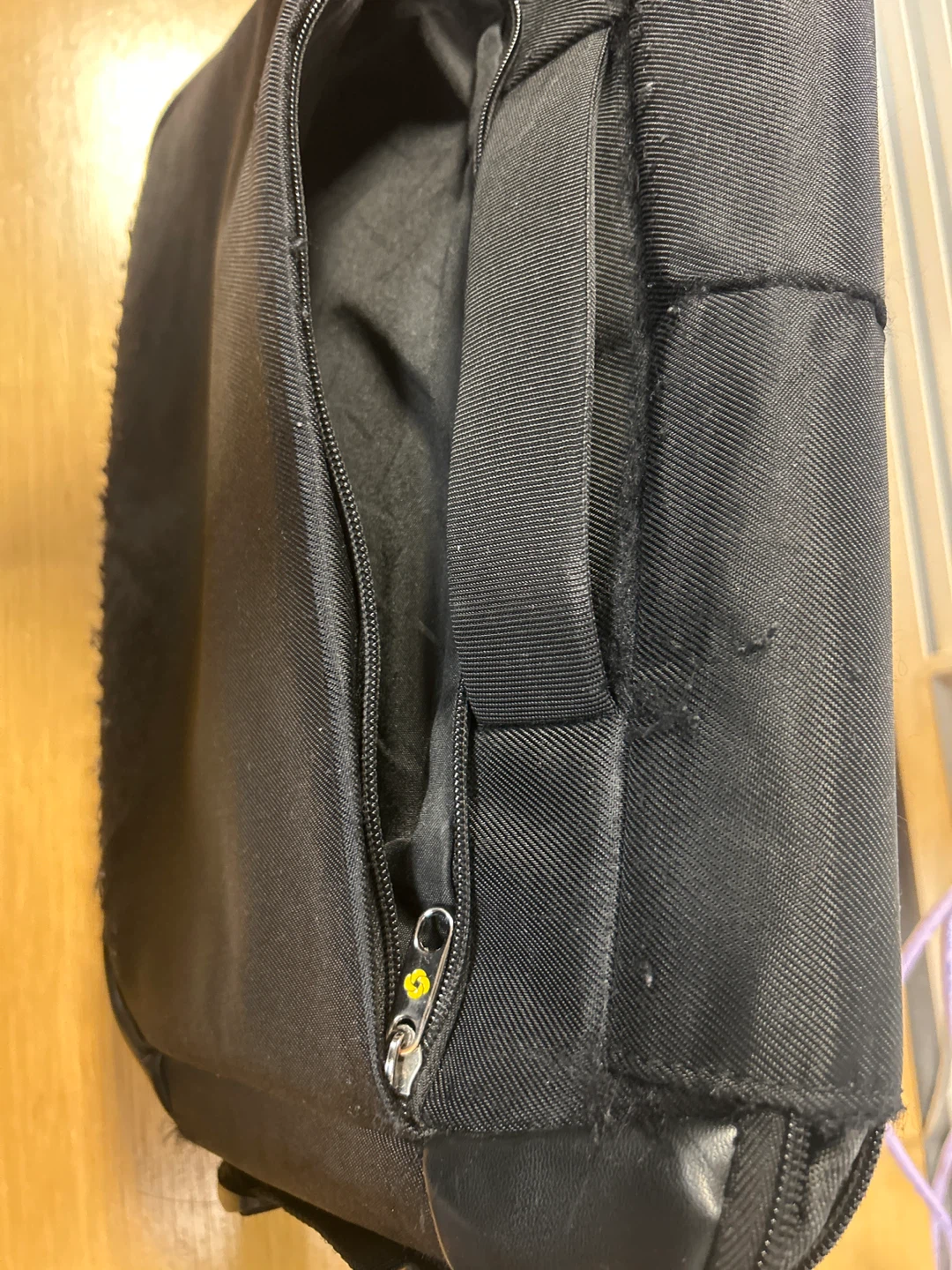 Samsonite Black & Yellow Laptop Bag - photo 3