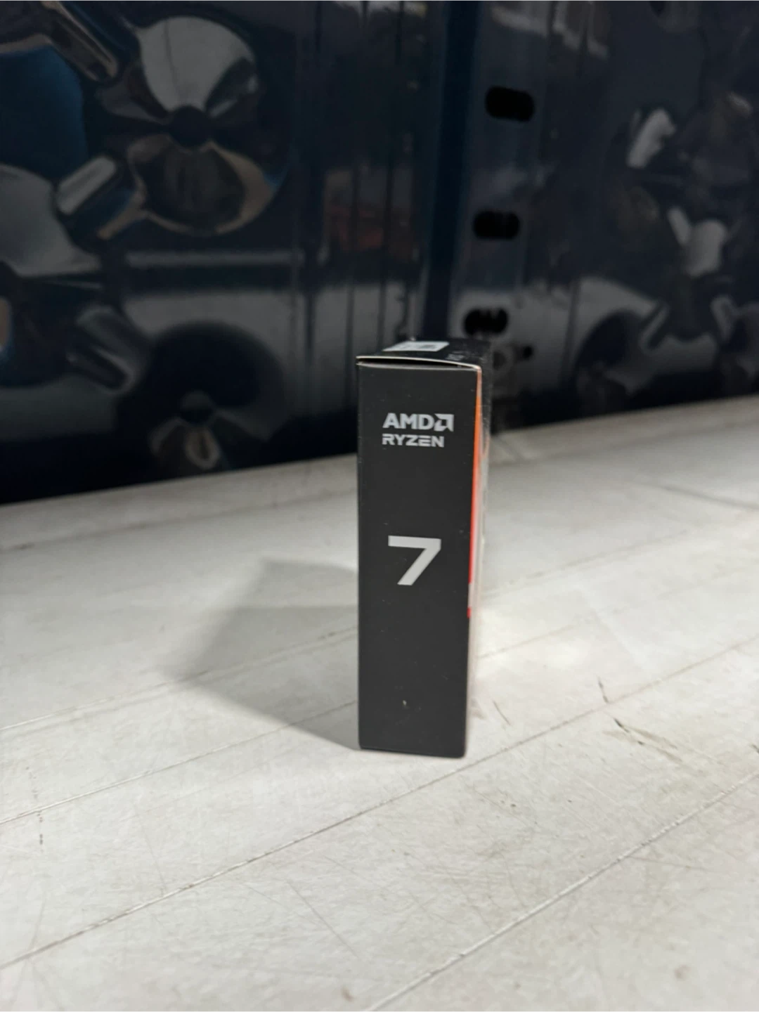 AMD Ryzen™7 9800X3D with Radeon™ Graphics - photo 2