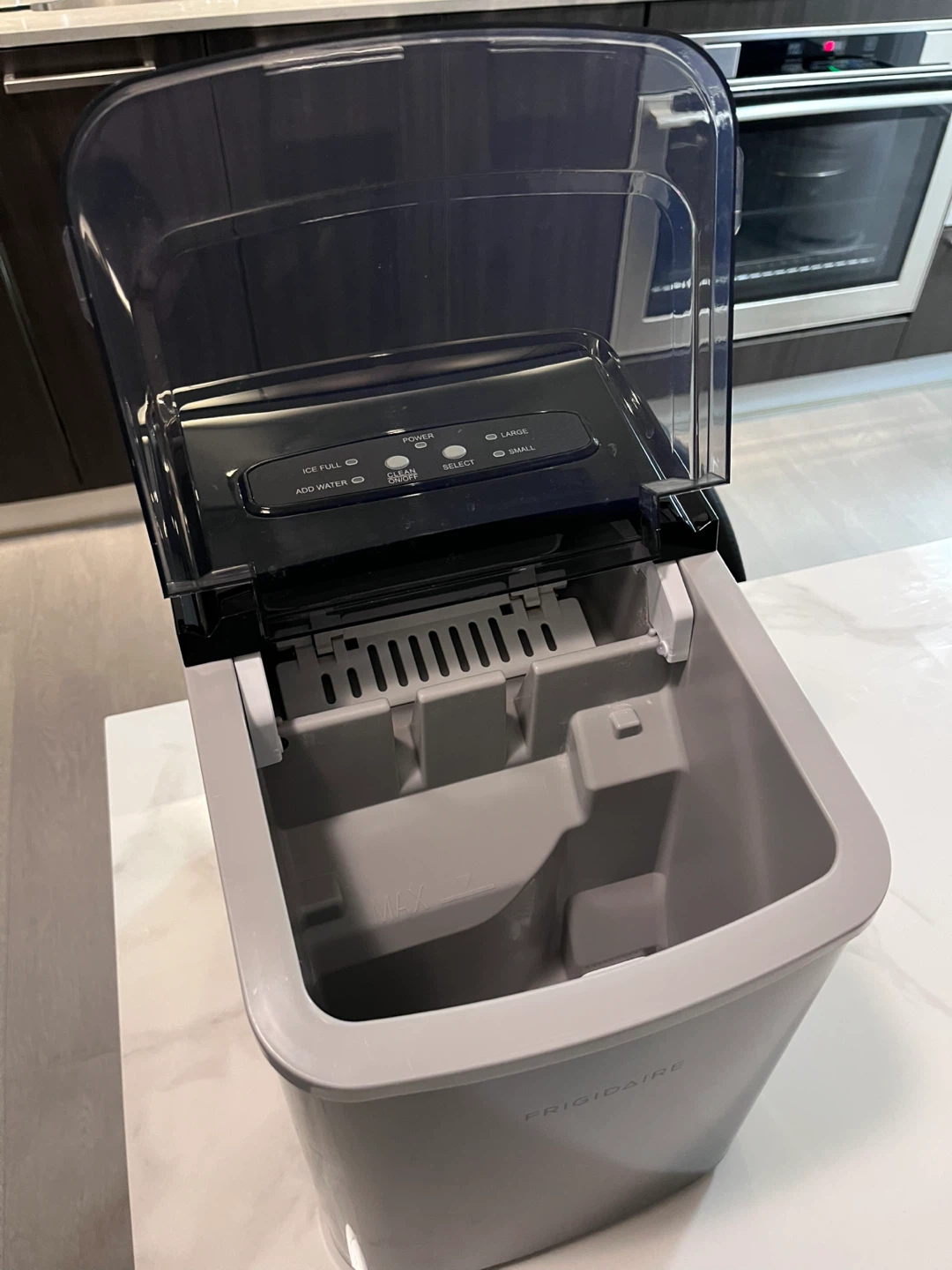 Frigidaire Ice Maker - photo 2