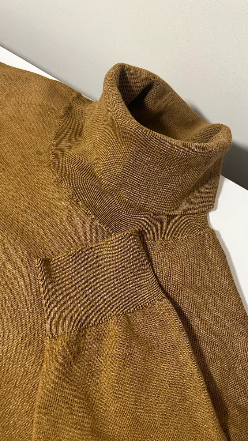 Zara Men's Gold Turtleneck Sweater - Medium - photo 2