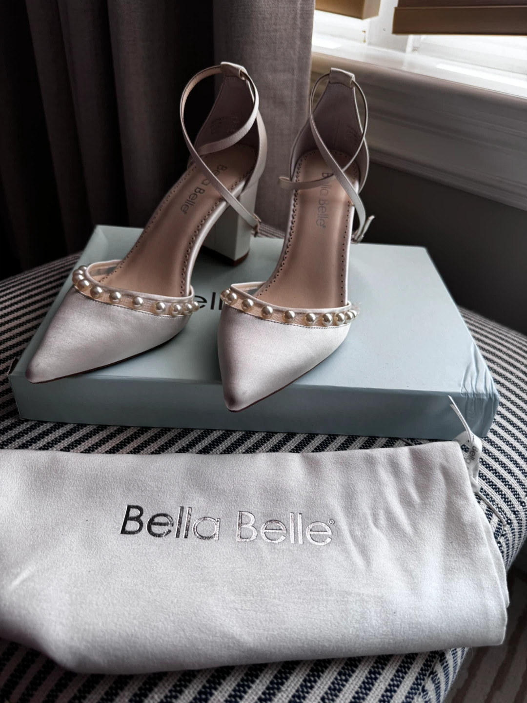 Bella Belle White Satin Pearl Embellished Heels - photo 5