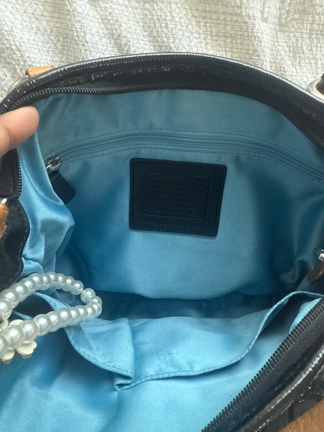Coach Black Patent Shoulder Bag - photo 3