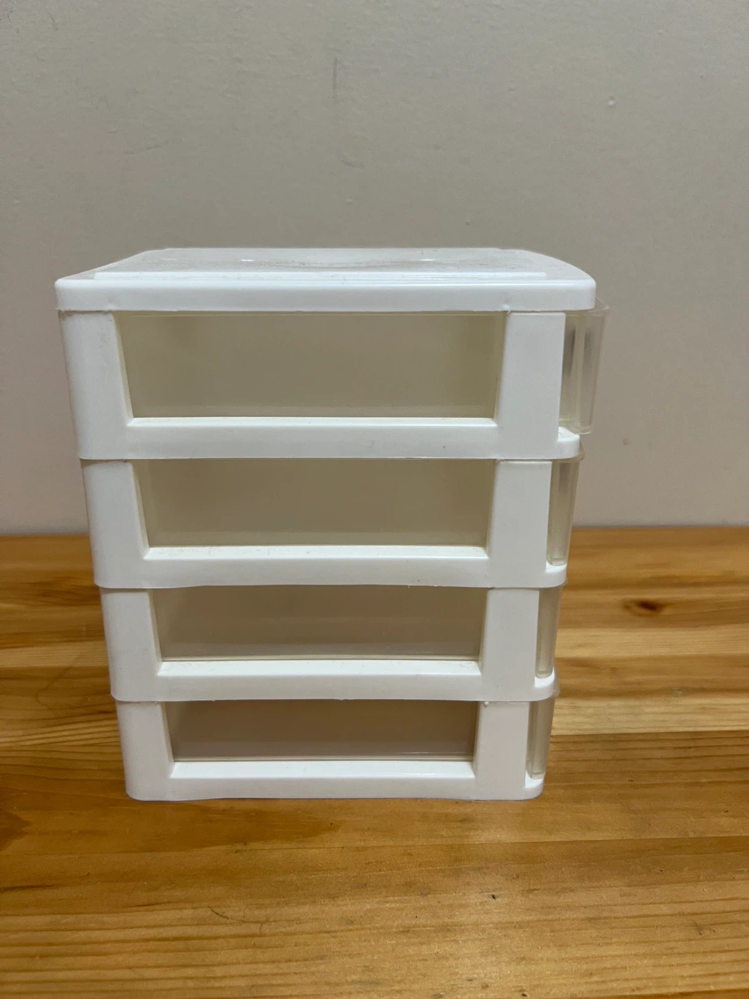 Small Table Container - photo 2
