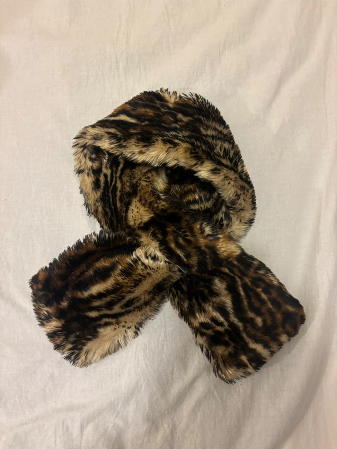Ralph Lauren Faux Fur Leopard Print Scarf - photo 3