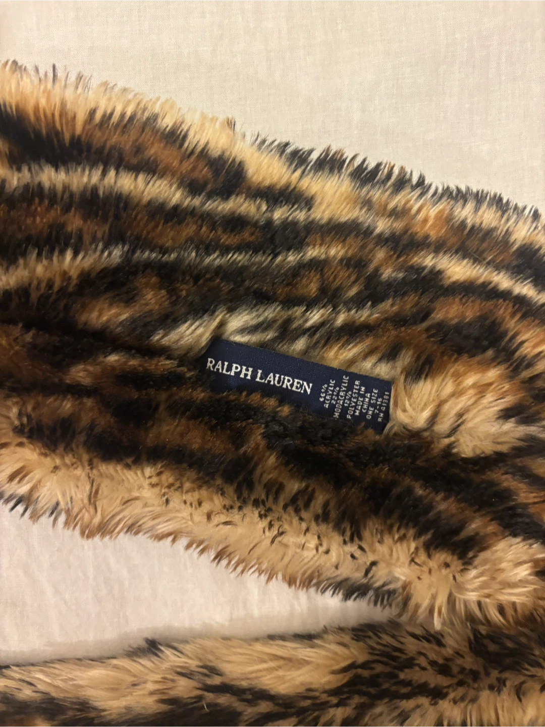 Ralph Lauren Faux Fur Leopard Print Scarf - photo 2