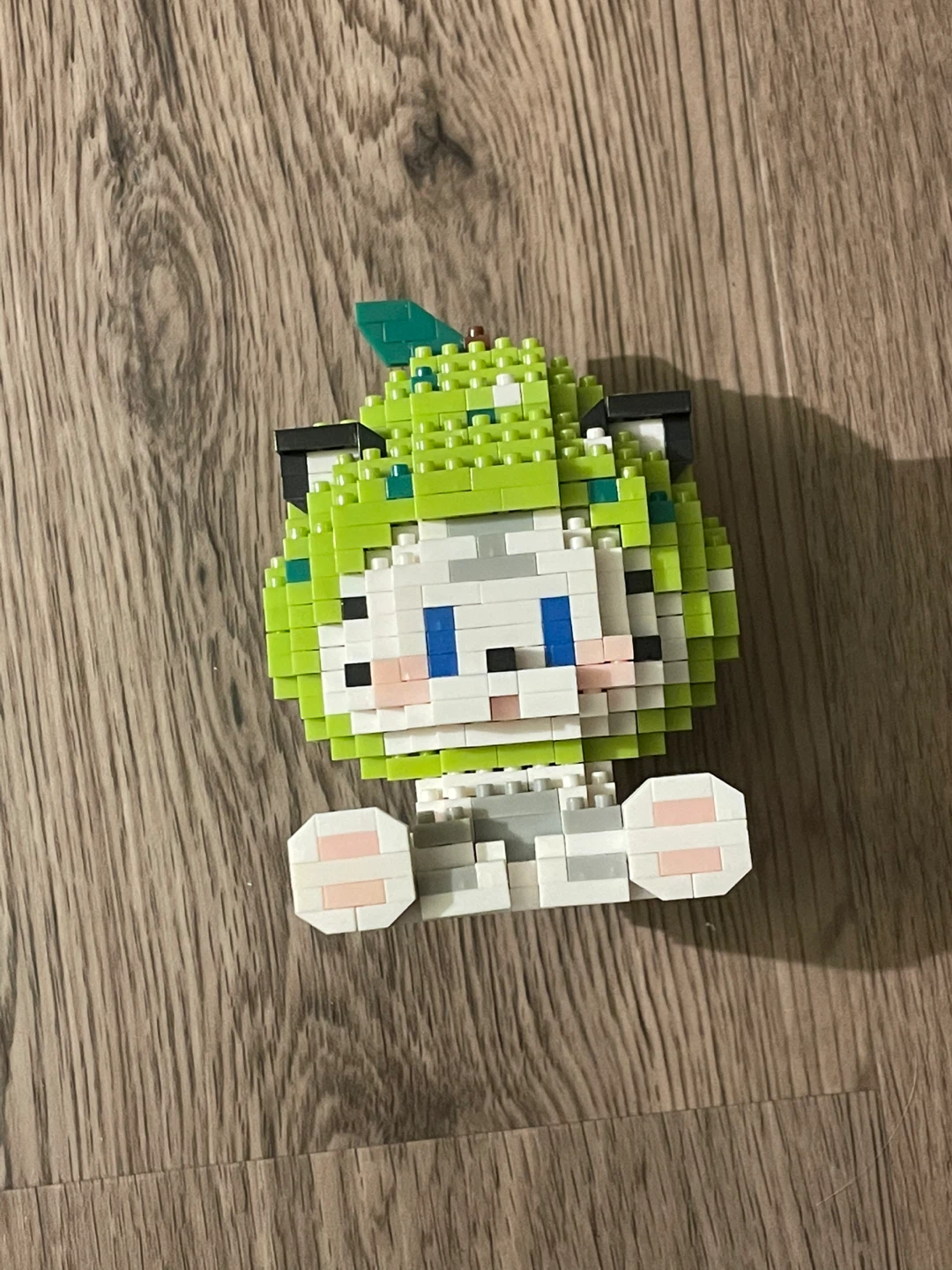 White Tiger Pear 🍐 Nano Block