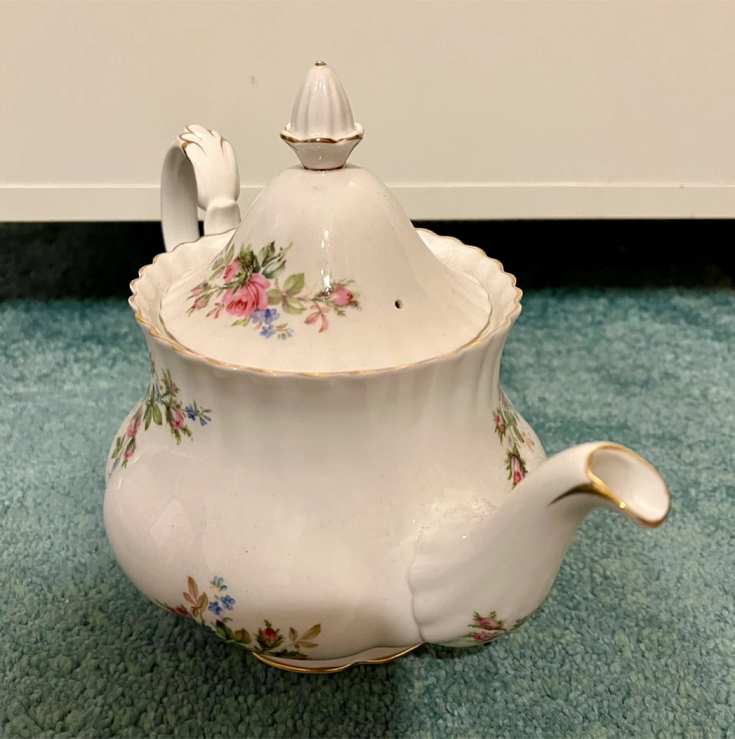 Vintage Royal Albert “ moss rose “ bone china replacement - photo 4