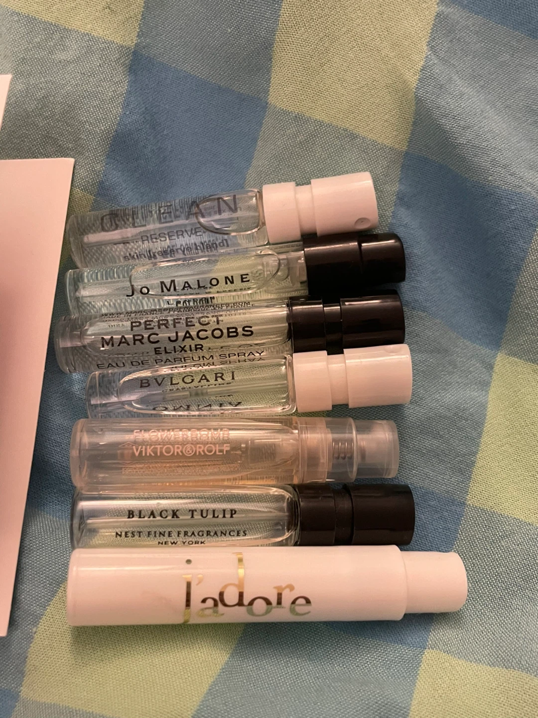 A set of perfume samples - photo 2