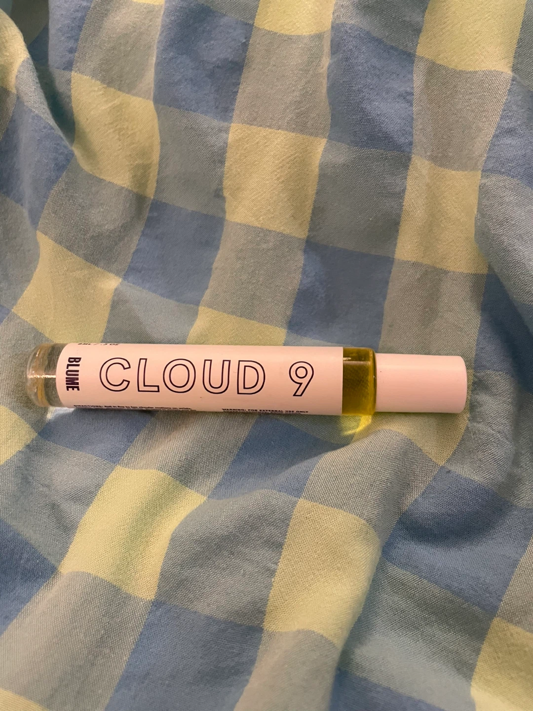 Blume Cloud9 essential Oil for PMS