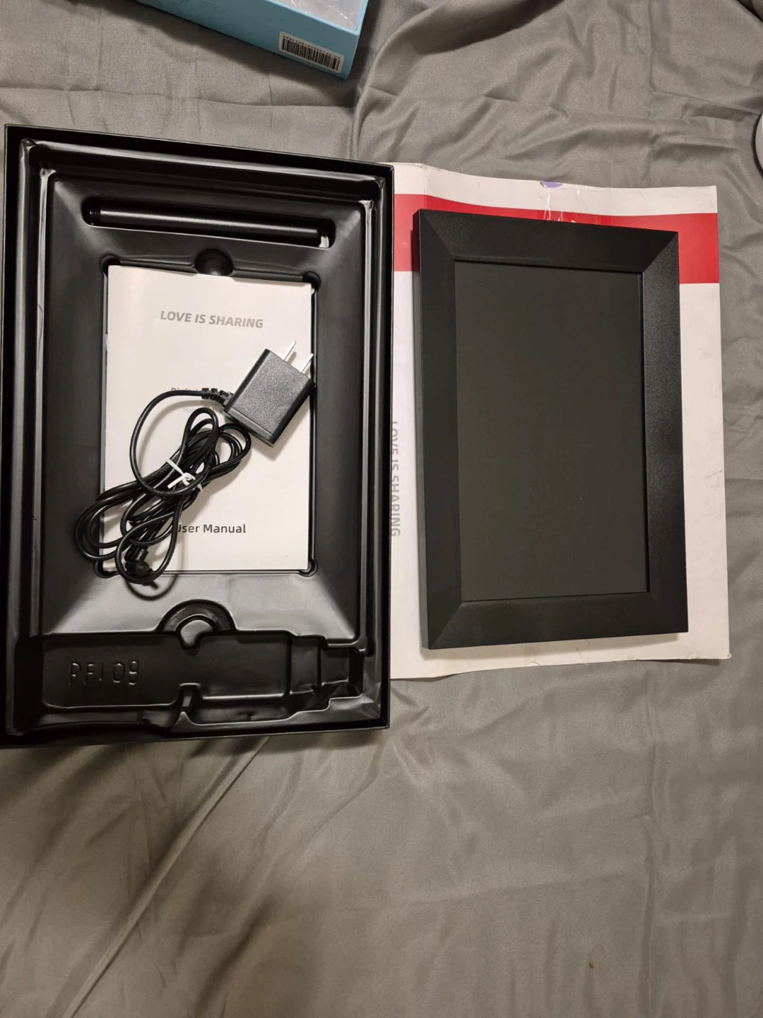 Digital Photo Frame with User Manual and Power Adapter