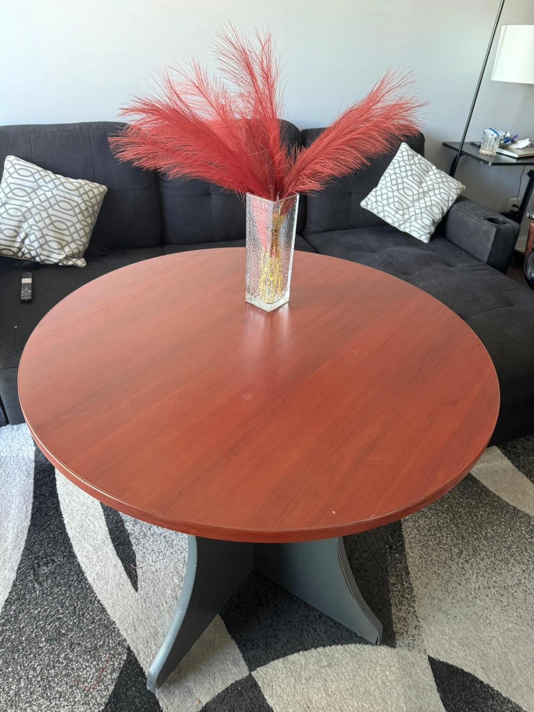Round Coffee Table - photo 5