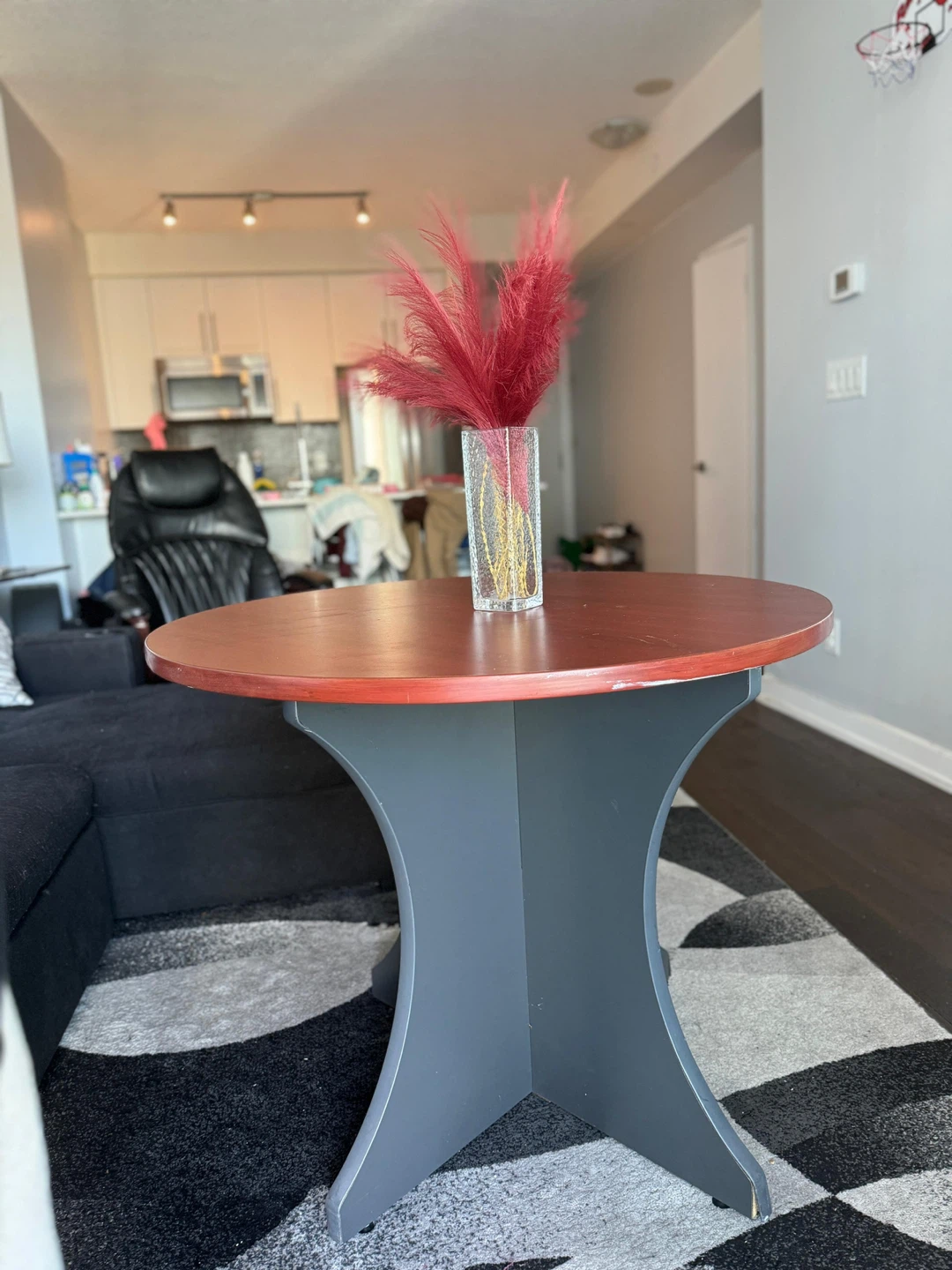 Round Coffee Table - photo 3