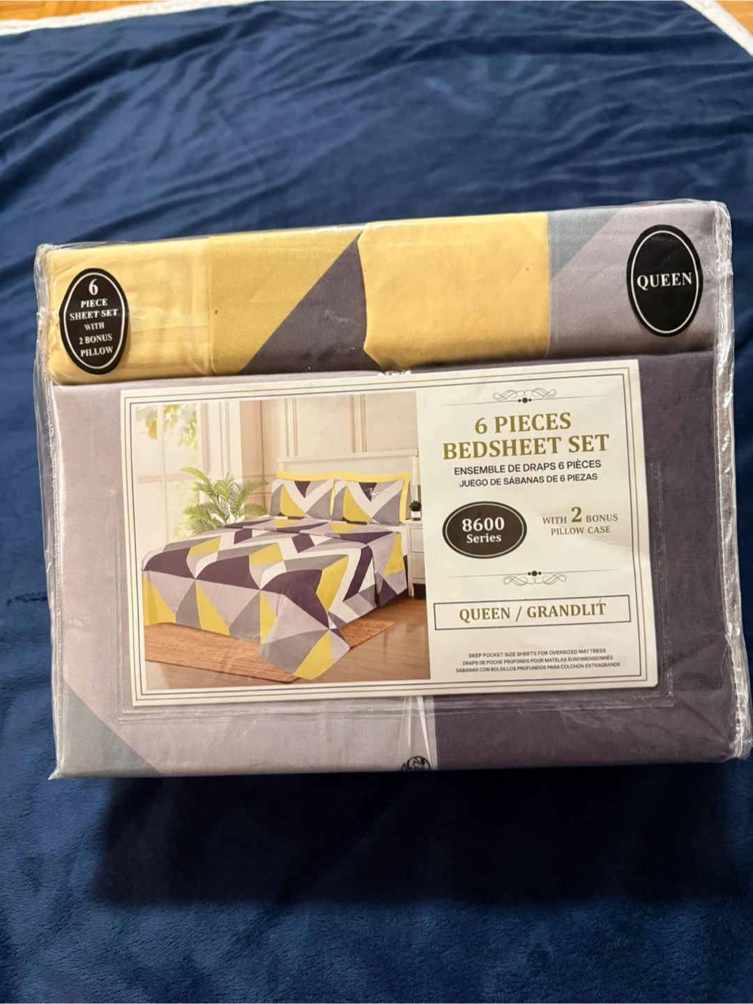 Brand New Queen 6 Piece Bedsheet Set - Geometric Pattern