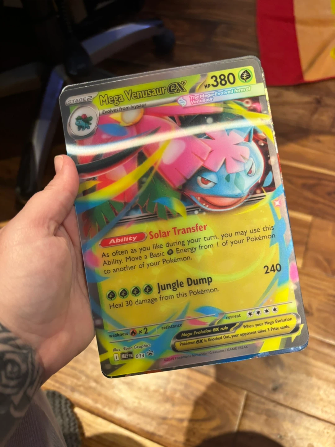 Mega Lucario, Mega Venusaur, Mega Kangaskhan jumbo Pokemon cards - photo 3