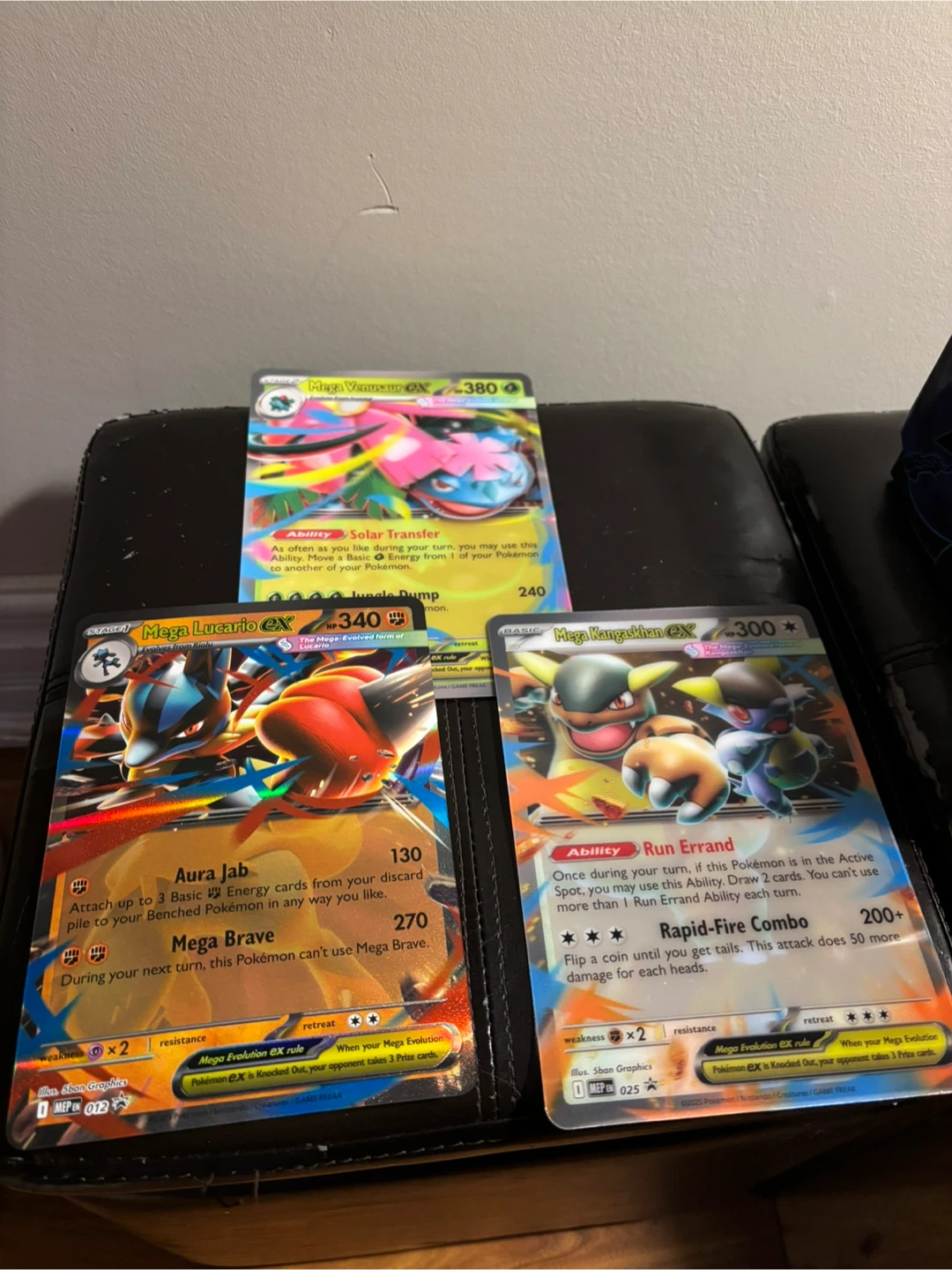 Mega Lucario, Mega Venusaur, Mega Kangaskhan jumbo Pokemon cards