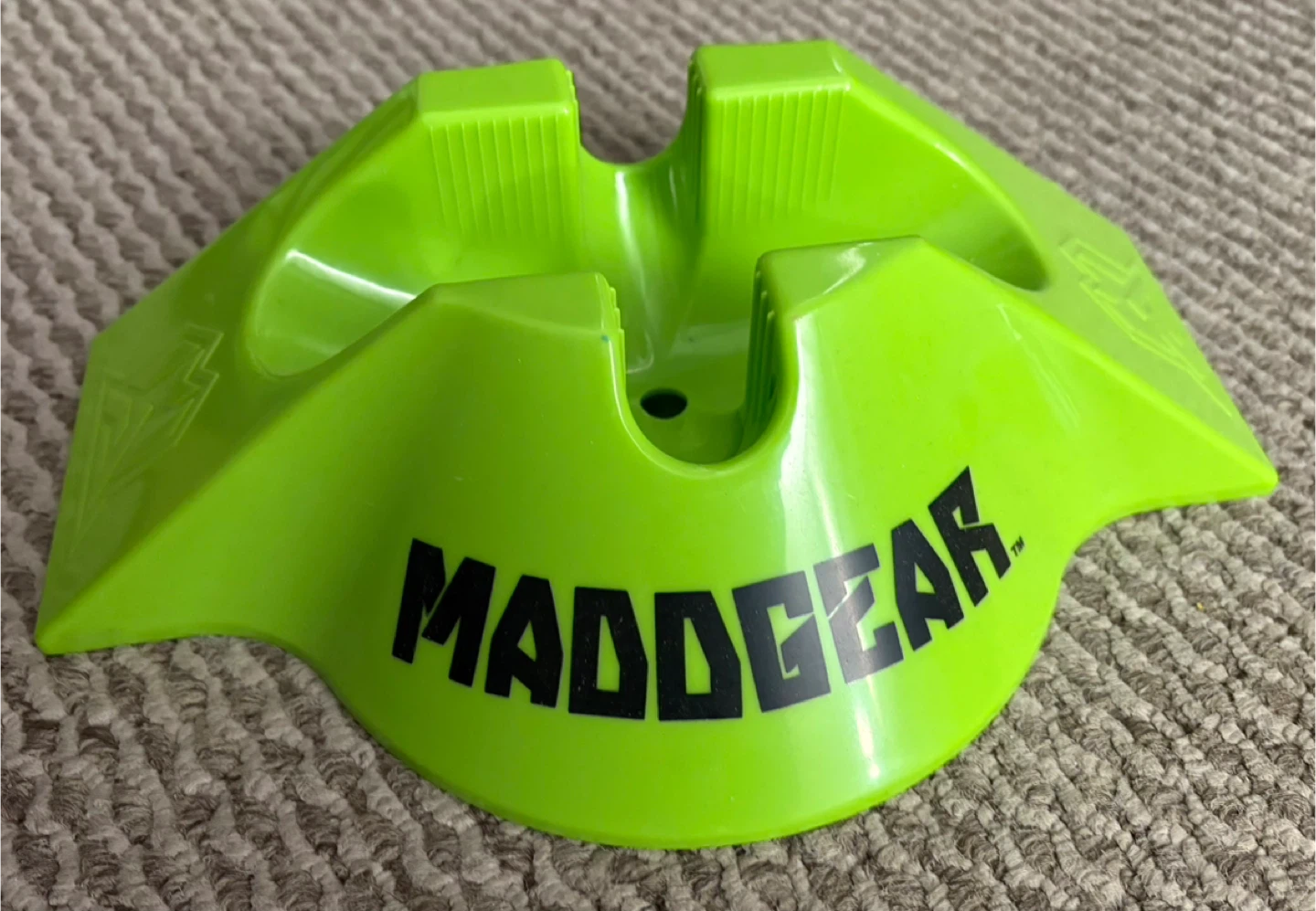 Madd Gear Scooter Stand new