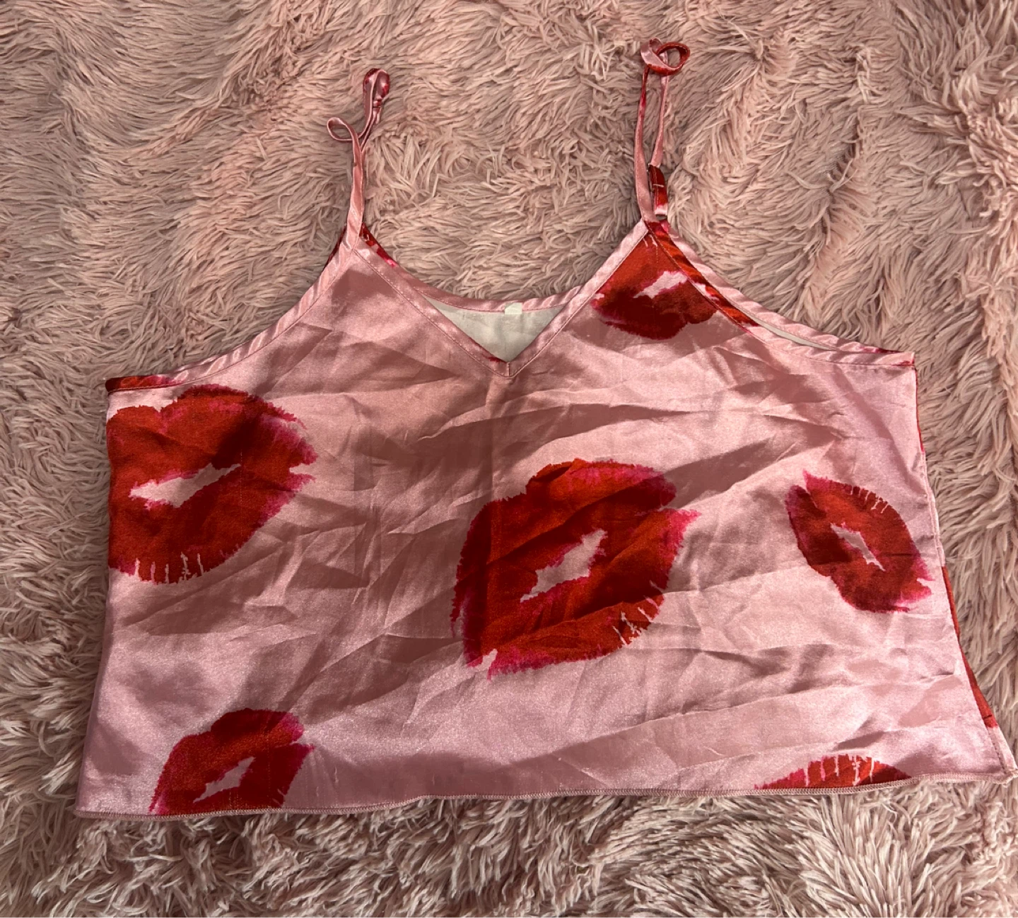 Pink Satin Cami Top with Red Lips Print - photo 2