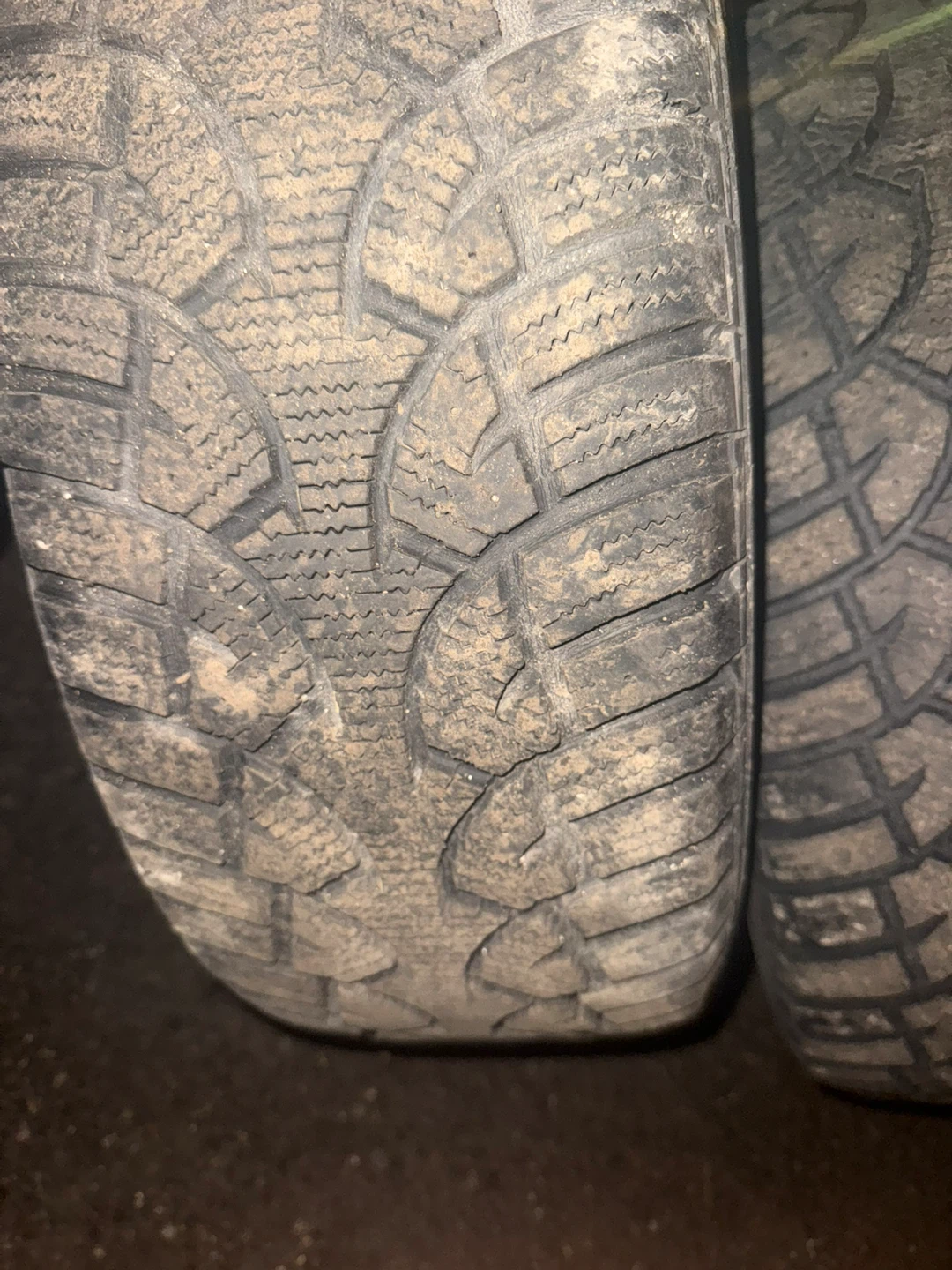 225-60-R16 winter tires 180$