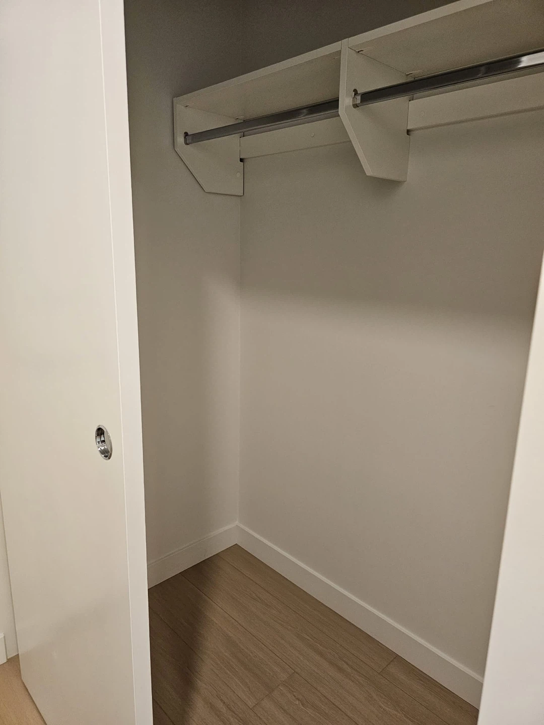 Private room for rent - photo 4