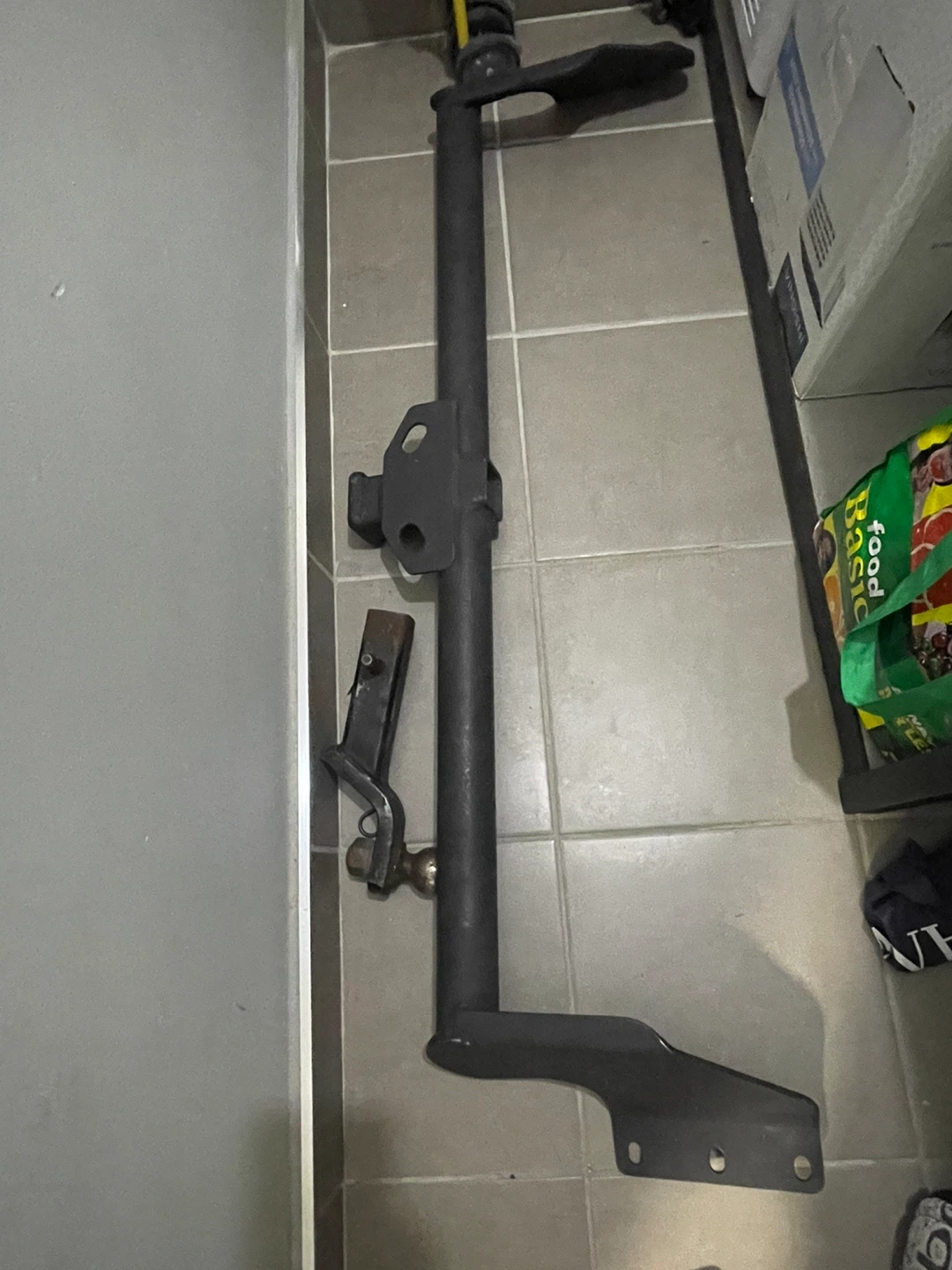 Trailer Hitch Receiver with Ball Mount used for Honda odyssey