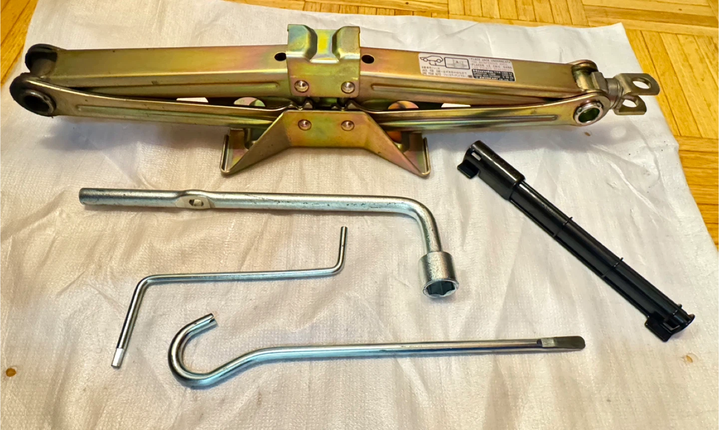 Car Jack and Tire Iron Set
