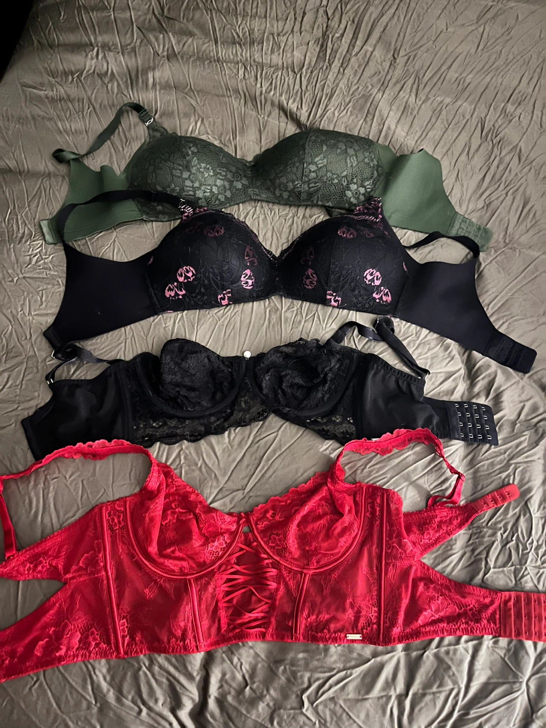 La Vie en Rose Bras (4)- 34DD