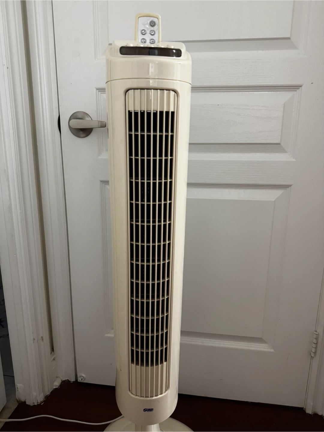 Tower Fan with Remote - photo 3
