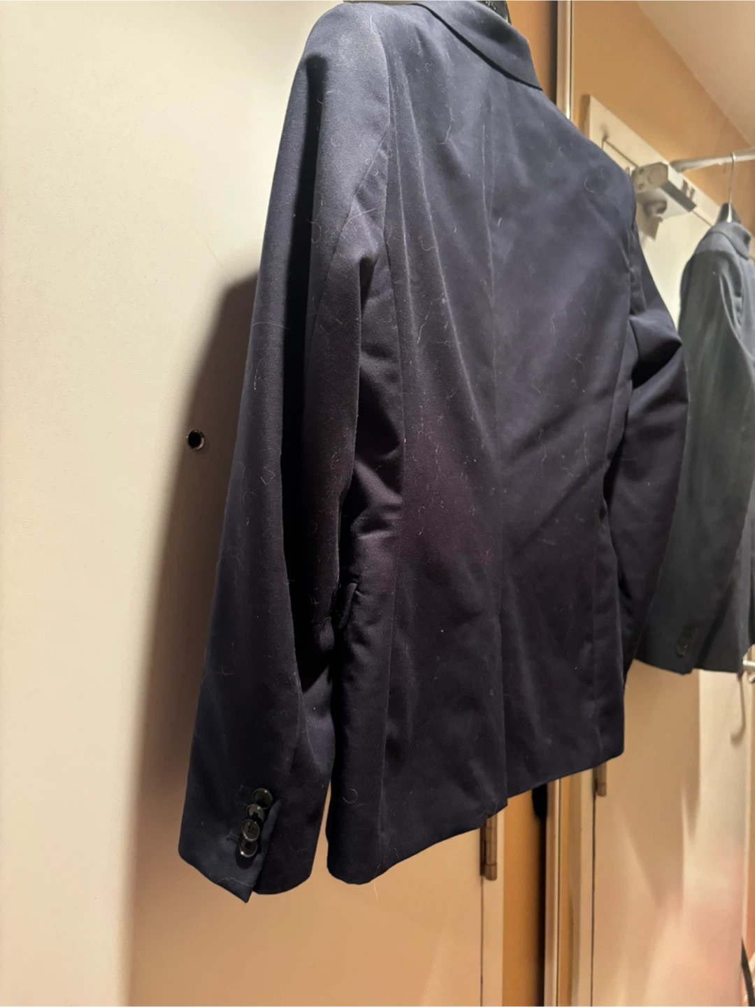H&M Men's Navy Blue Slimfit Blazer, size 46 - photo 4