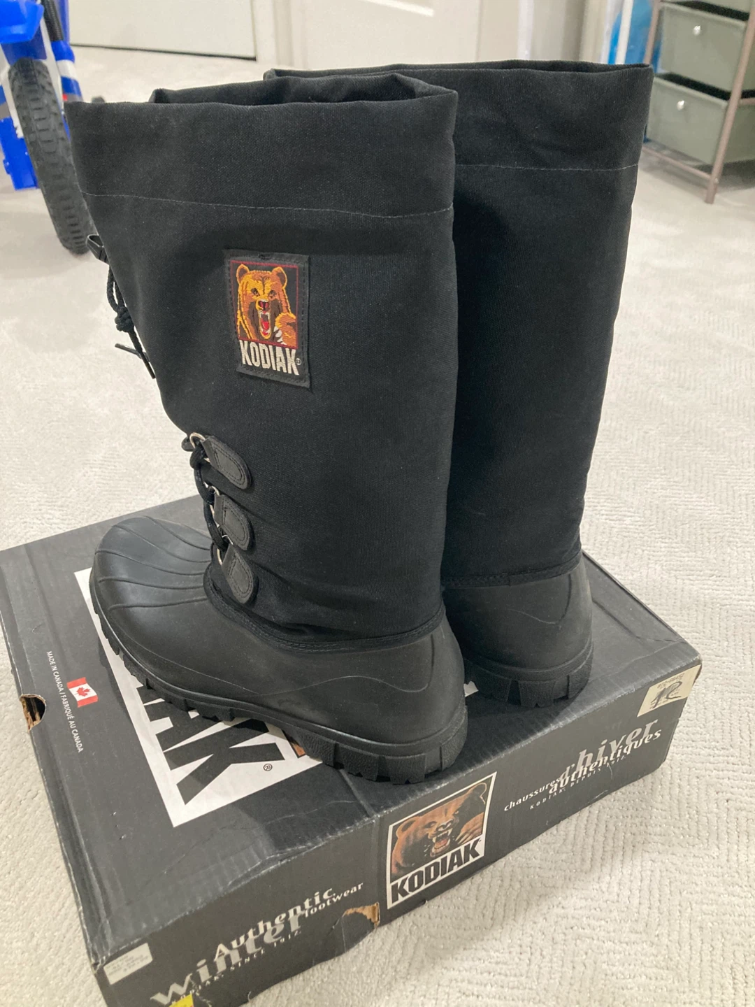 Kodiak Black Winter Boots - Size 12 - photo 4