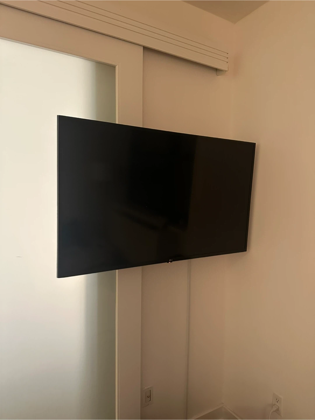 LG Smart TV - 45 inch