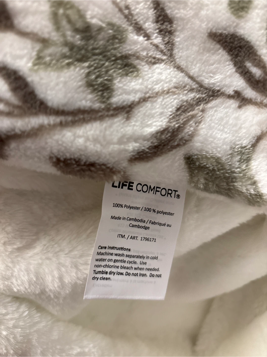 NWOT Life Comfort Fleece Throw 60x70 - photo 2