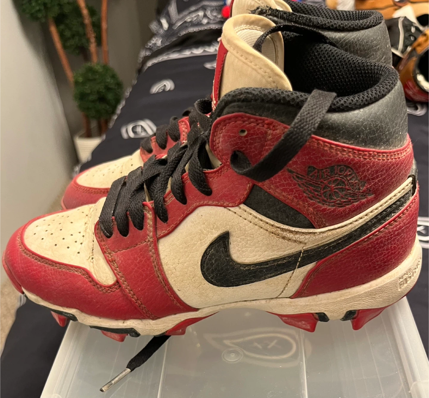 Air Jordan 1 High Top baseball Cleats - photo 2