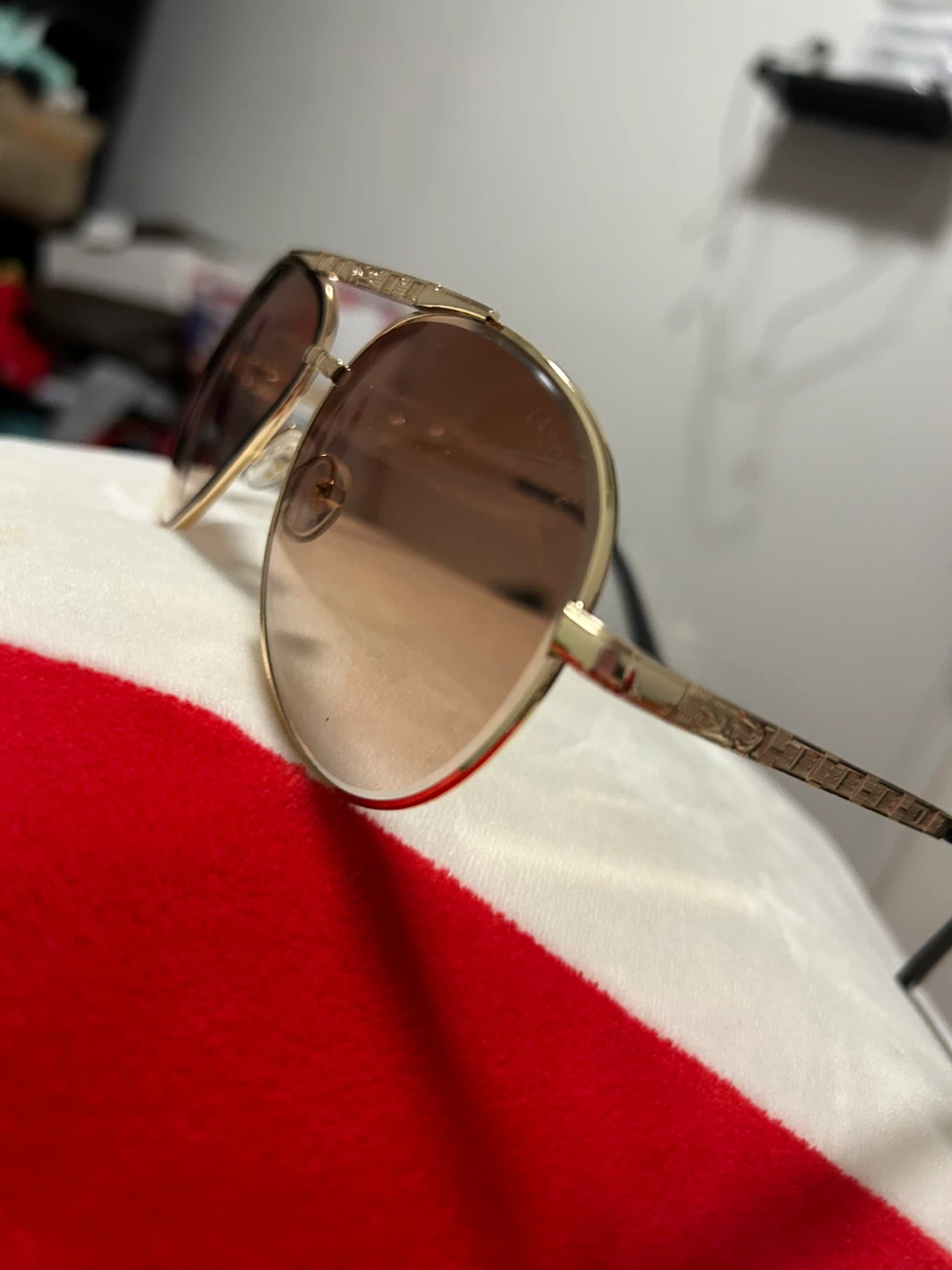 Gold Aviator Sunglasses - photo 3