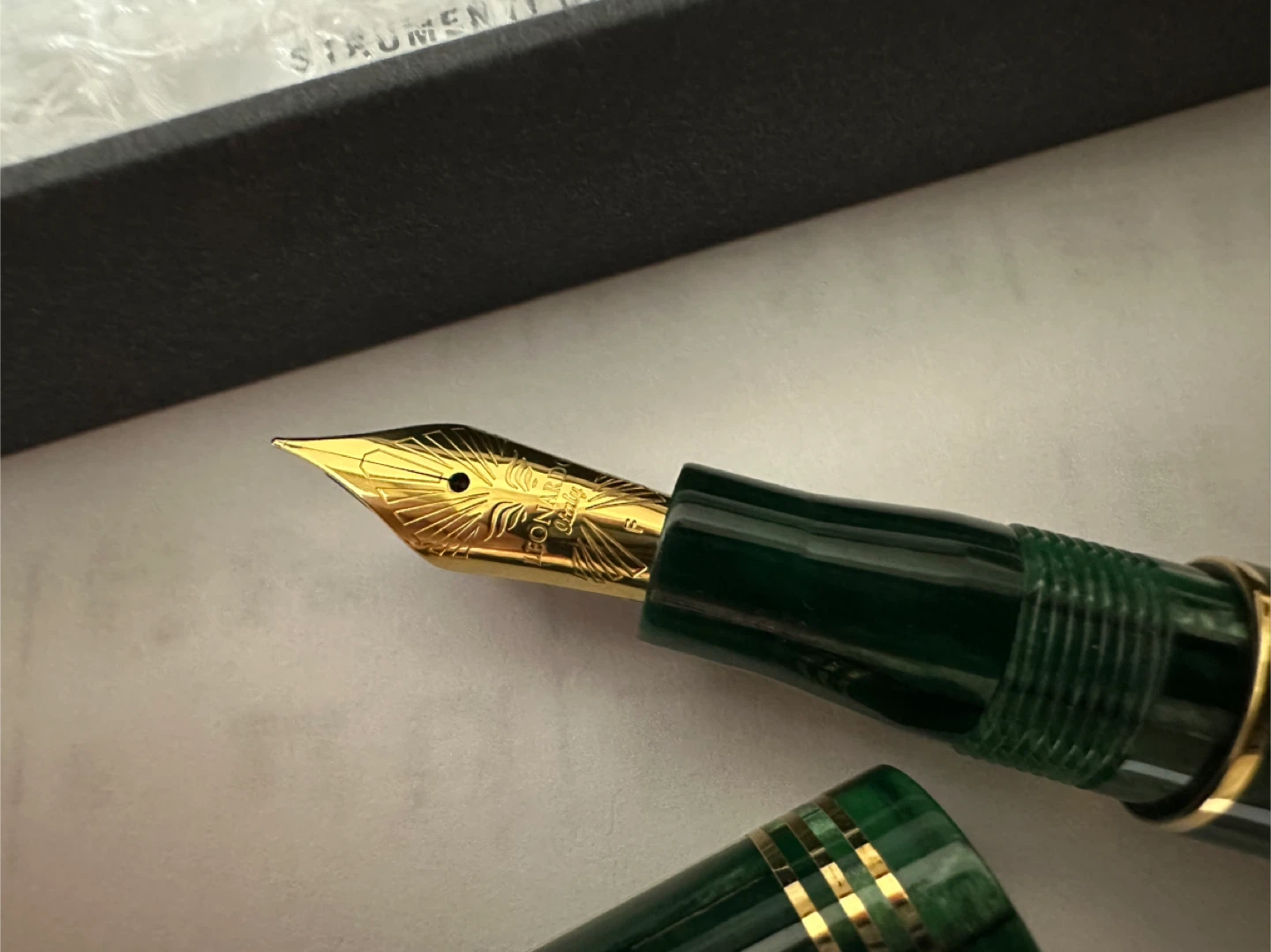 Leonardo Momento Zero Fountain Pen – Green