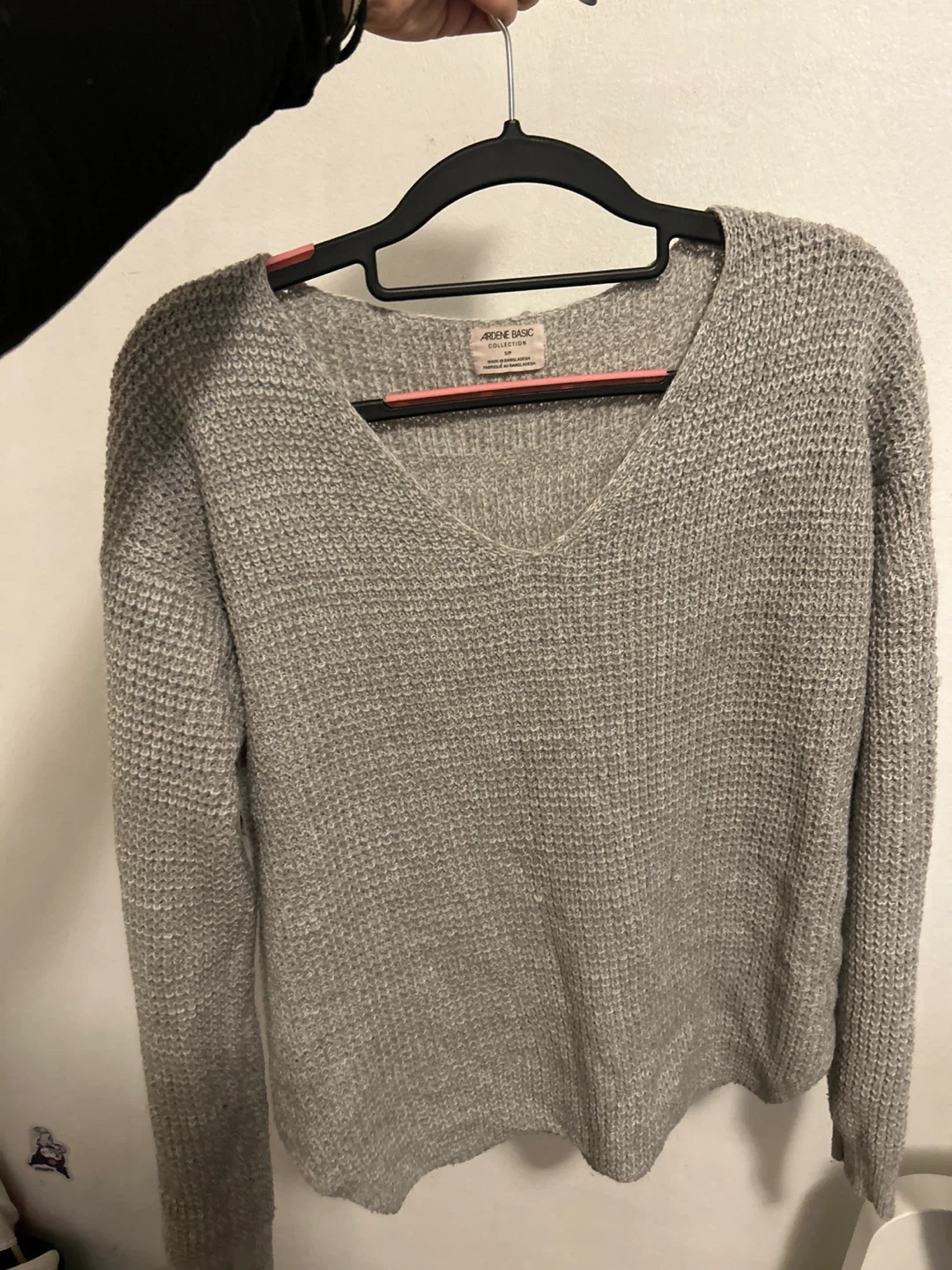 Ardene Basic Grey V-Neck Sweater